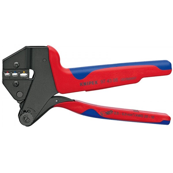 Клещи в фирменном магазине Knipex