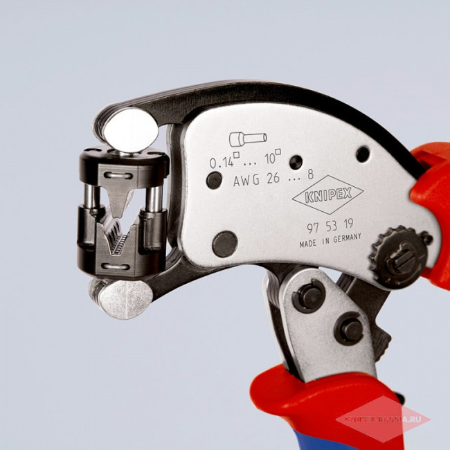 Инструмент для тетрагональной опрессовки контактных гильз DIN 46228 1+4 KNIPEX Twistor® T KN-975319
